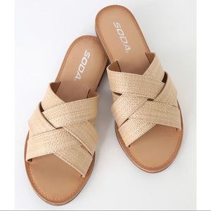 LINDSEY NATURAL RAFFIA SLIDE SANDALS